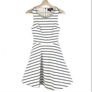 Sam Edelman Fit & Flare Striped Dress Sleeveless Lined White Black Sz 0